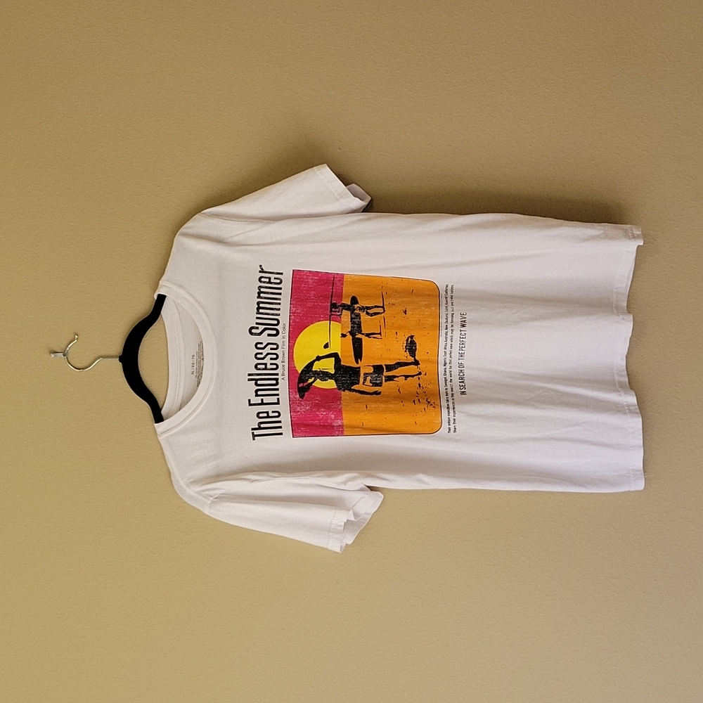 The Endless Summer xl shirt graphic